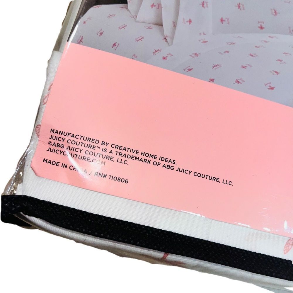 **SOLD** Juicy Couture Home 6 Piece King Size Sheet Set Pink Bee & Dragonfly - Picture 6 of 14